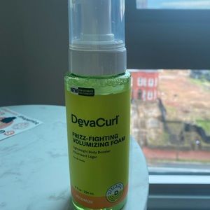 DevaCurl Frizz Fighting Volumizing Foam
